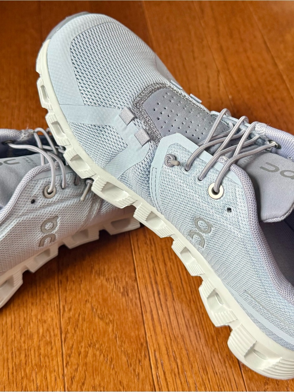 Light Gray Athletic Sneakers with Cushioned White Sole